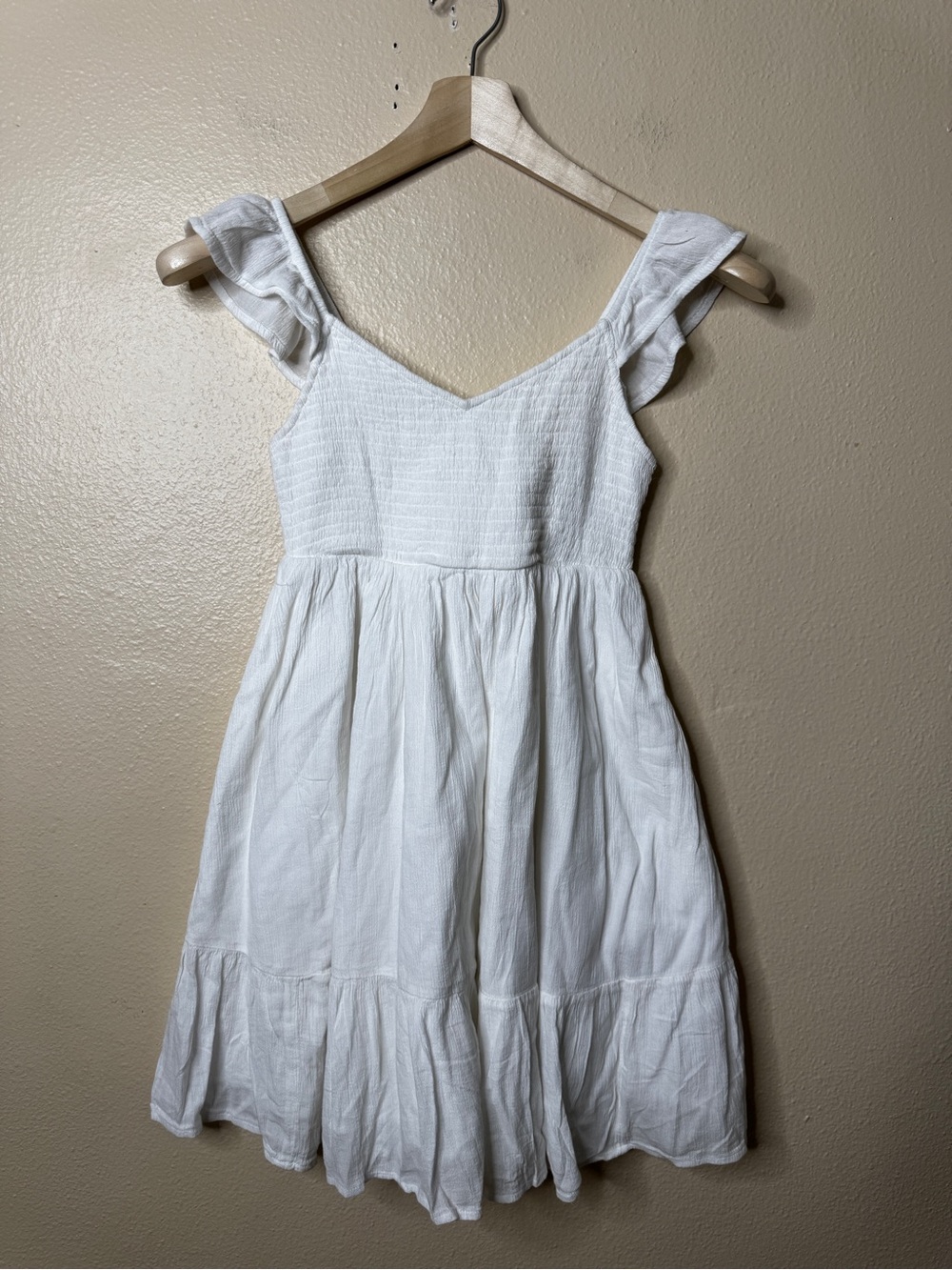 Abound Dress XS White Sleeveless Ruffle Strap Smocked Fit Flare Sundress NWT